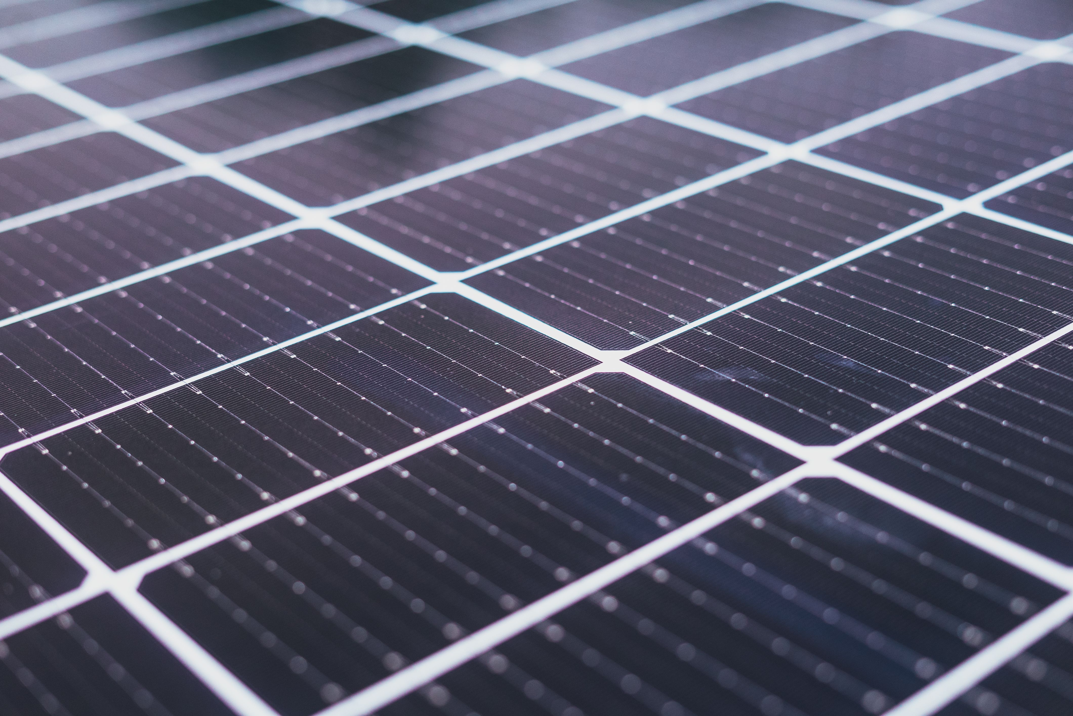 Instalación de paneles solares y sistemas de energía